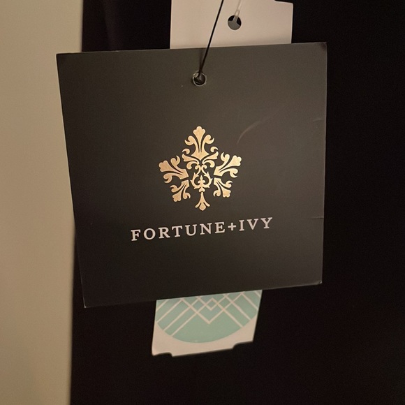 NWT Fortune + Ivy Marina Scallop Dress -  Size M-XL - Picture 6 of 13